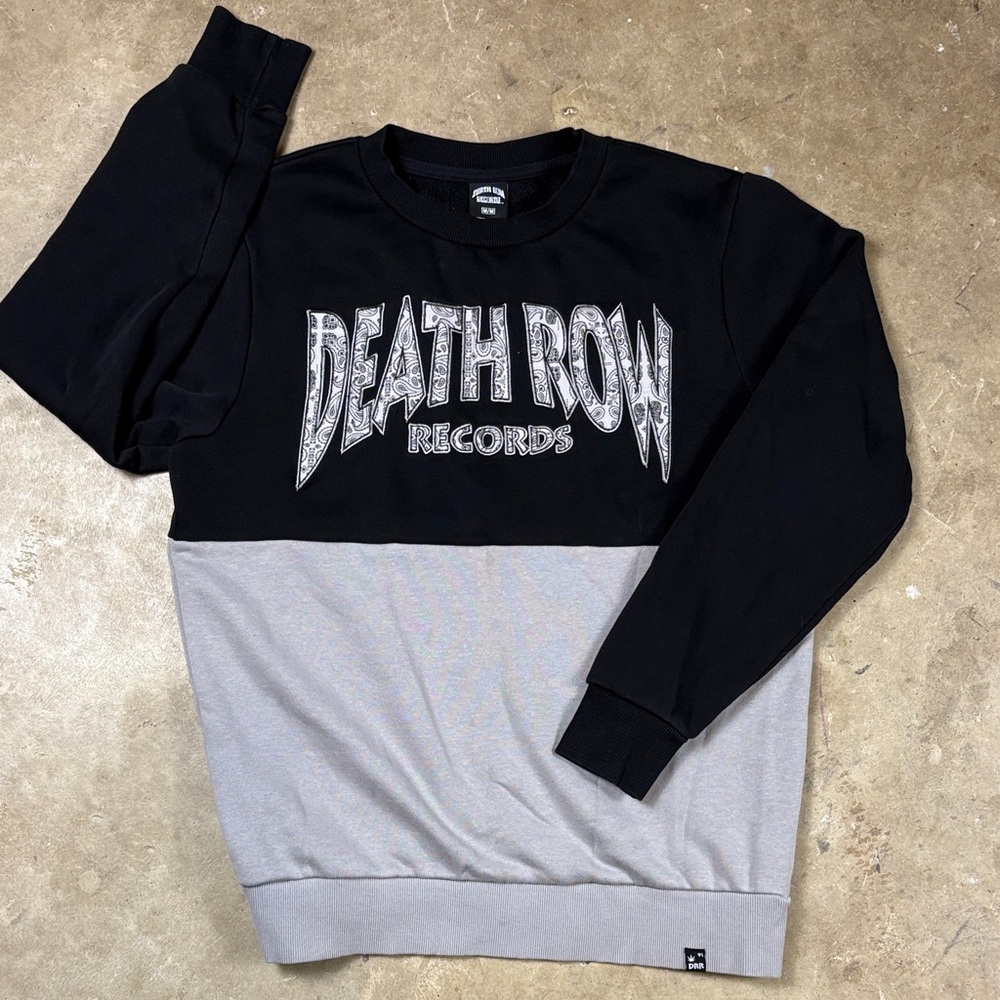 Black and Gray Men's Medium Death Row Records Sweater